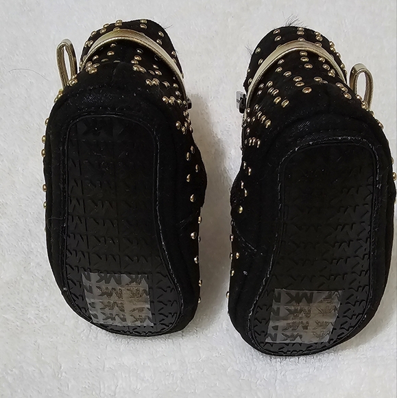 Michael Kors Baby Grace Black & Gold Stud Boots Size 2 - Picture 5 of 8